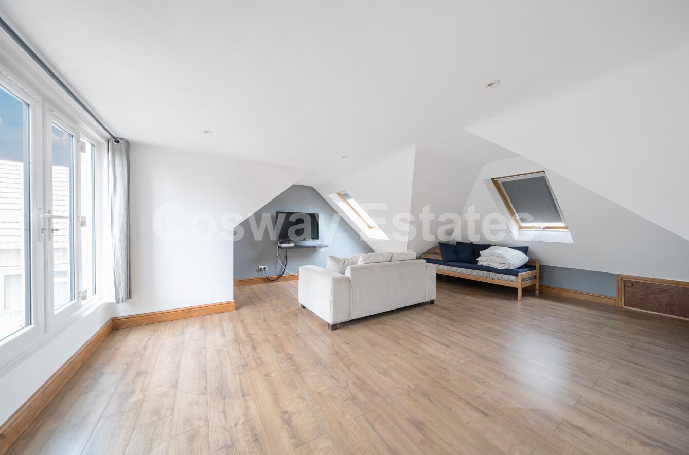Stoneyfields Gardens, Edgware, HA8, Edgware